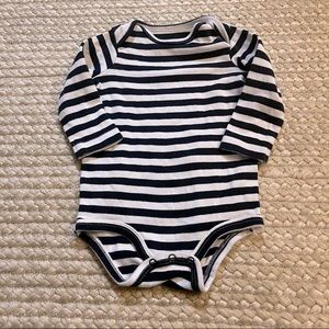 Primary L/S Onesie Navy/white stripe 0-3mo